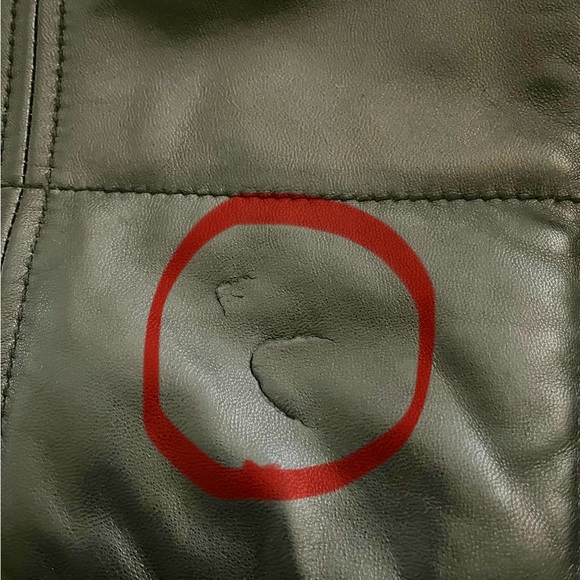 black rivet leather jacket on a warm lining size L org $599 with defect - Picture 15 of 16